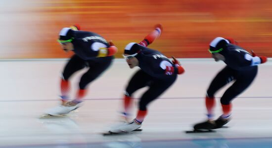 2014 Winter Olympics. Speed skating. Men. Team pursuit. Preliminary rounds.