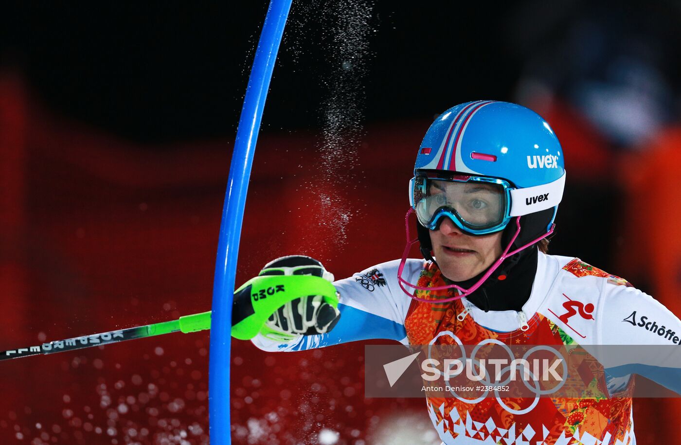 2014 Winter Olympics. Alpine skiing. Women. Slalom