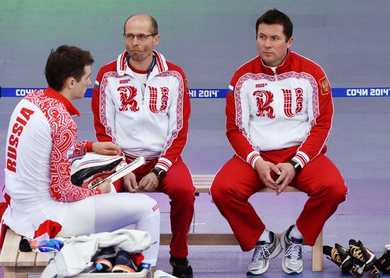 2014 Winter Olympics. Speed skating. Men. Team pursuit. Preliminary rounds