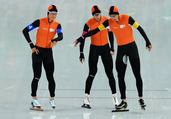 2014 Winter Olympics. Speed skating. Men. Team pursuit. Preliminary rounds