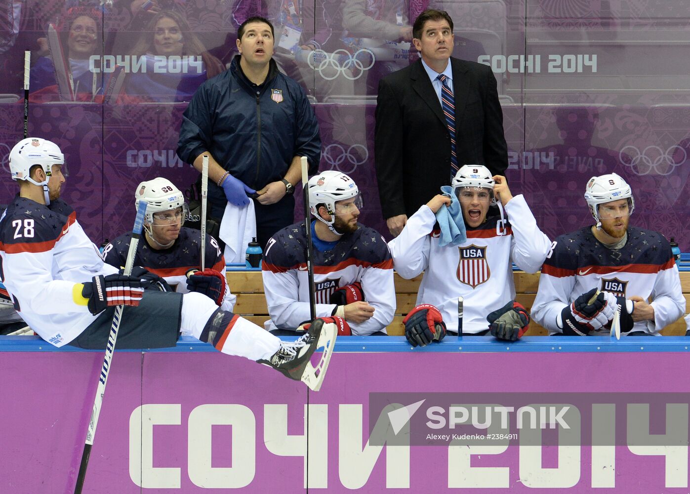 2014 Winter Olympics. Ice hockey. Men. USA vs. Canada