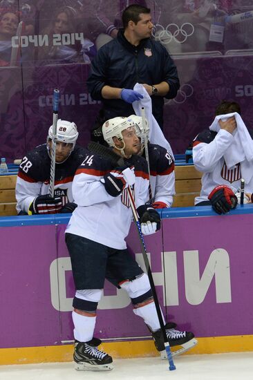 2014 Winter Olympics. Ice hockey. Men. USA vs. Canada