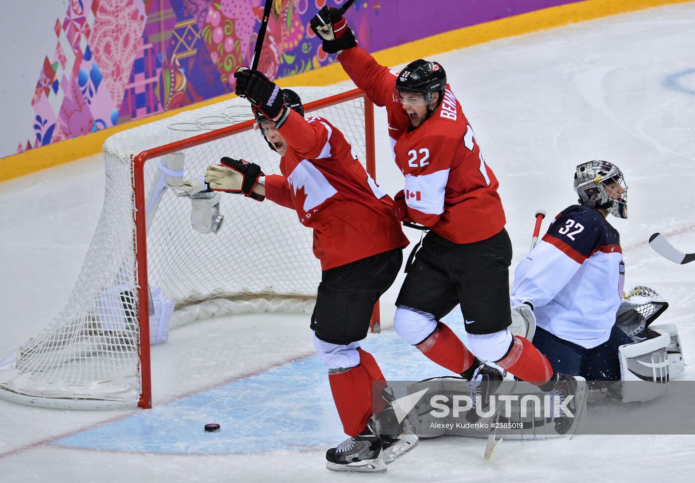 2014 Winter Olympics. Ice hockey. Men. USA vs. Canada