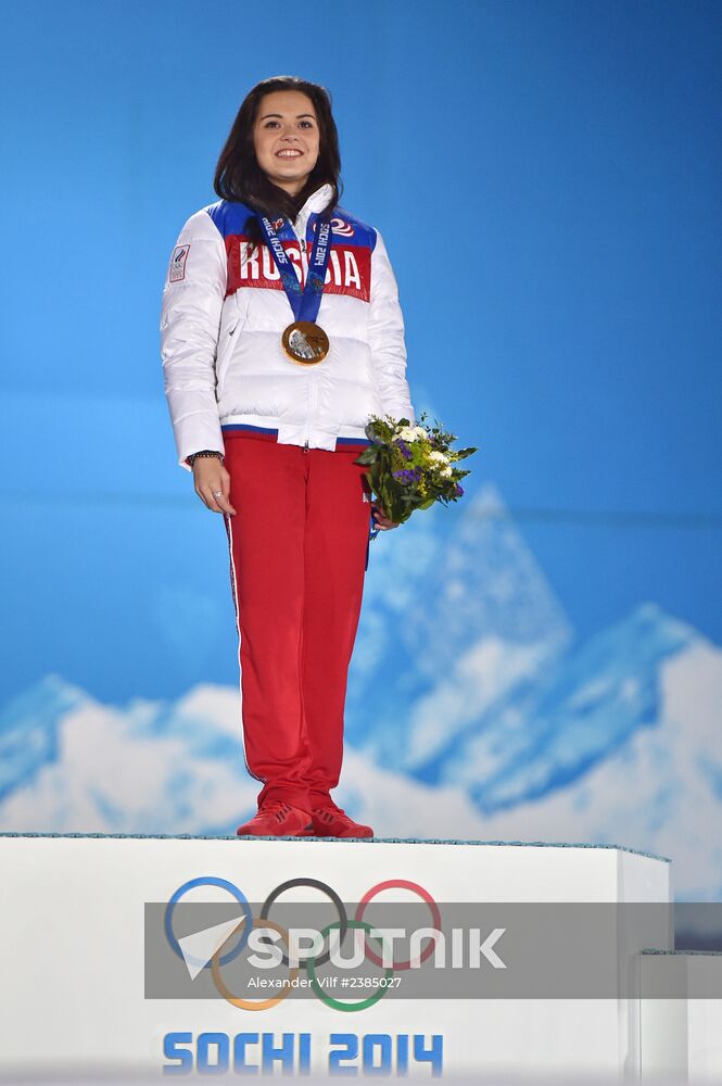 2014 Winter Olympics. Medal ceremony. Day Fourteen