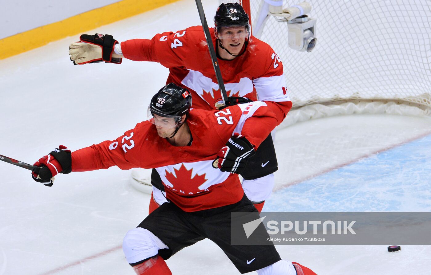 2014 Winter Olympics. Ice hockey. Men. USA vs. Canada