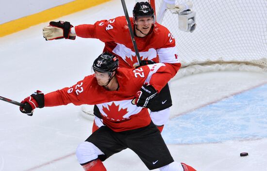 2014 Winter Olympics. Ice hockey. Men. USA vs. Canada