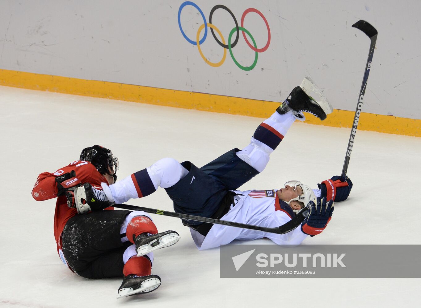 2014 Winter Olympics. Ice hockey. Men. USA vs. Canada