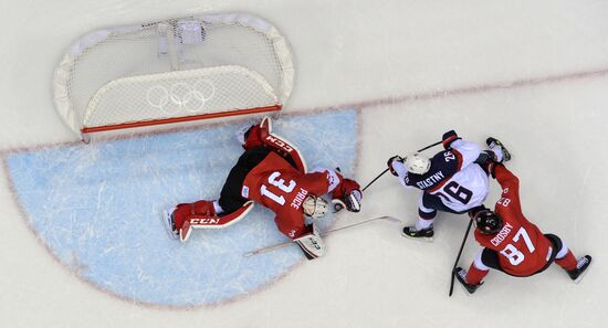 2014 Winter Olympics. Ice hockey. Men. USA vs. Canada