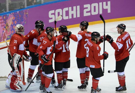 2014 Winter Olympics. Ice hockey. Men. USA vs. Canada