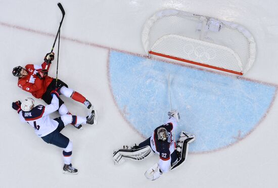 2014 Winter Olympics. Ice hockey. Men. USA vs. Canada