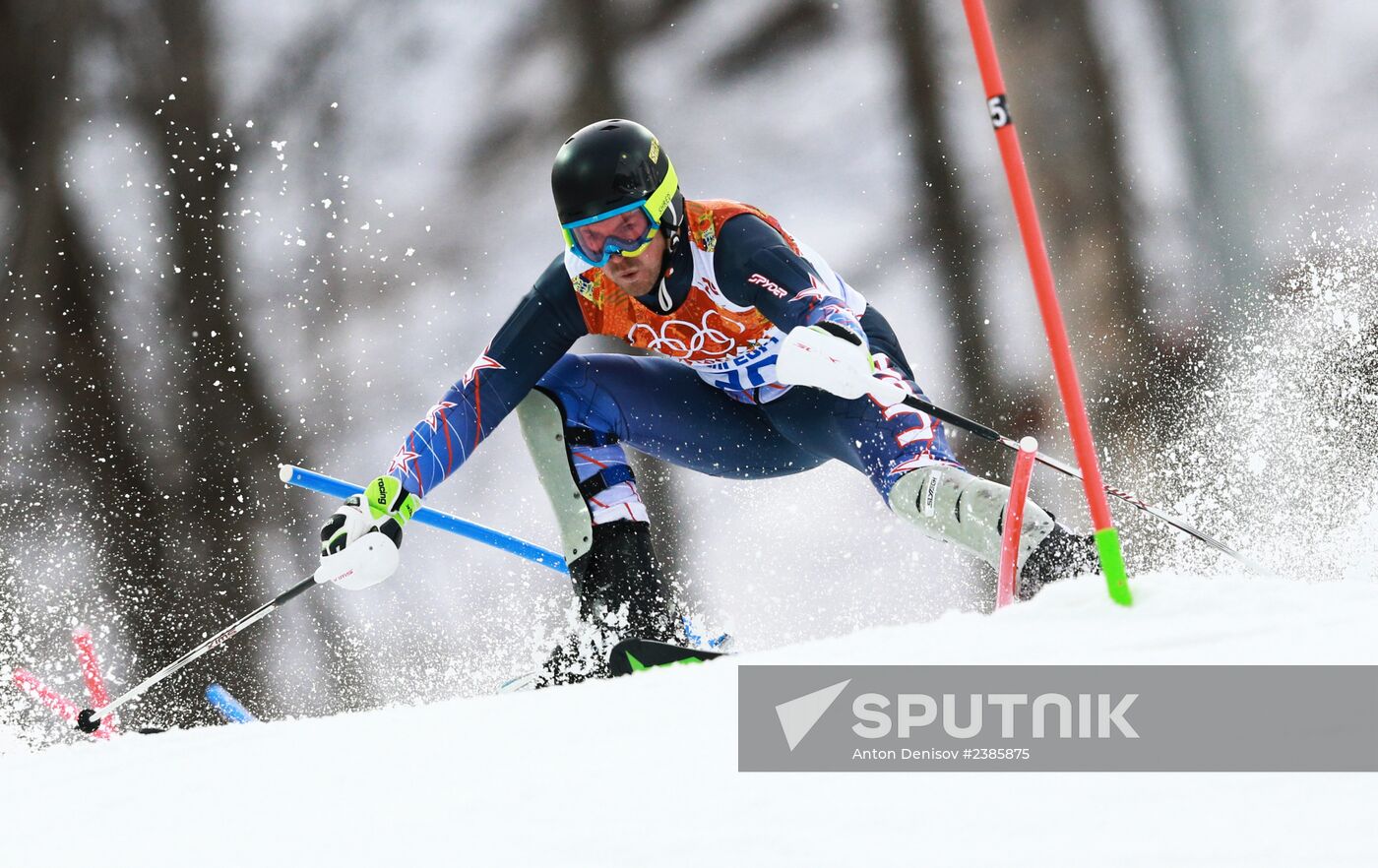 2014 Winter Olympics. Alpine skiing. Men. Slalom