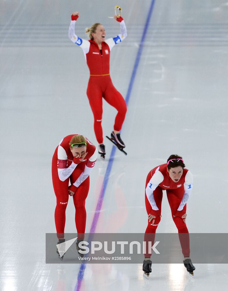 2014 Winter Olympics. Speed skating. Women. Team pursuit. Finals