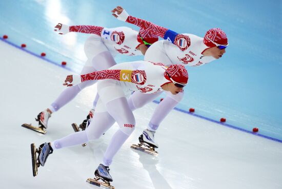 2014 Winter Olympics. Speed skating. Women. Team pursuit. Finals