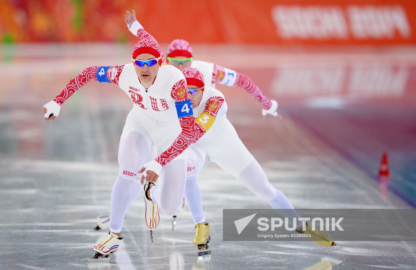 2014 Winter Olympics. Speed skating. Men. Team pursuit. Finals