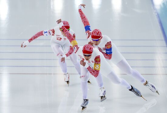 2014 Winter Olympics. Speed skating. Women. Team pursuit. Finals