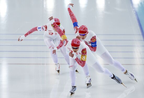 2014 Winter Olympics. Speed skating. Women. Team pursuit. Finals