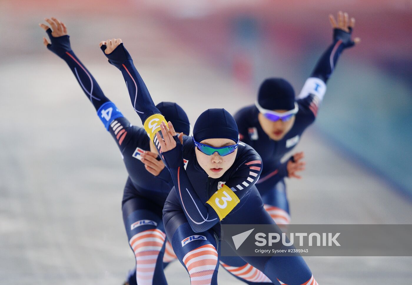 2014 Winter Olympics. Speed skating. Women. Team pursuit. Finals