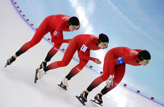 2014 Winter Olympics. Speed skating. Women. Team pursuit. Finals