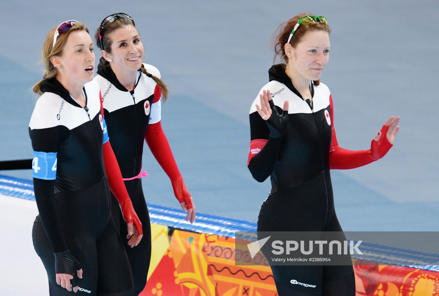 2014 Winter Olympics. Speed skating. Women. Team pursuit. Finals