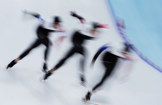 2014 Winter Olympics. Speed skating. Women. Team pursuit. Finals