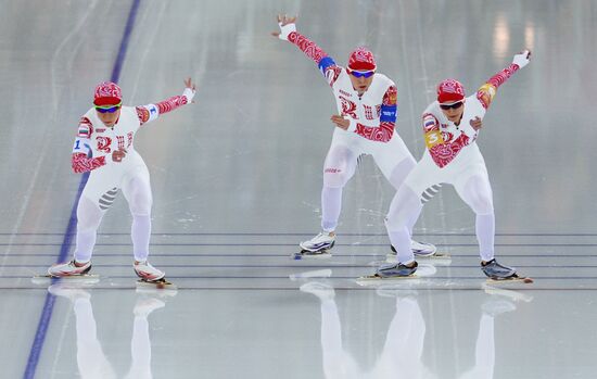 2014 Winter Olympics. Speed skating. Women. Team pursuit. Finals