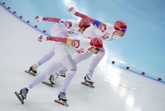 2014 Winter Olympics. Speed skating. Women. Team pursuit. Finals