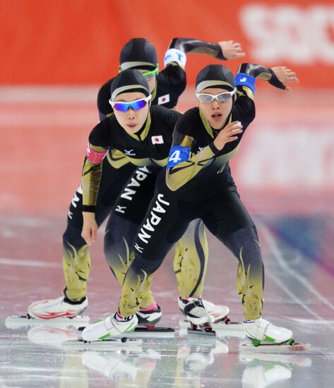 2014 Winter Olympics. Speed skating. Women. Team pursuit. Finals