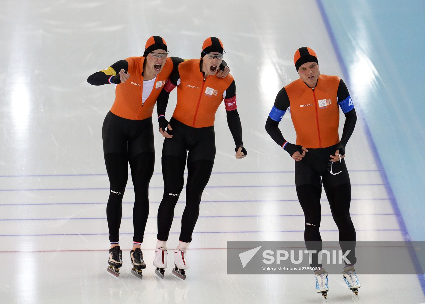 2014 Winter Olympics. Speed skating. Men. Team pursuit. Finals