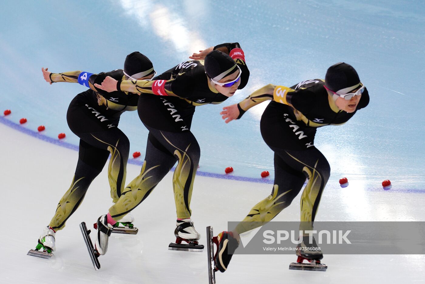 2014 Winter Olympics. Speed skating. Women. Team pursuit. Finals