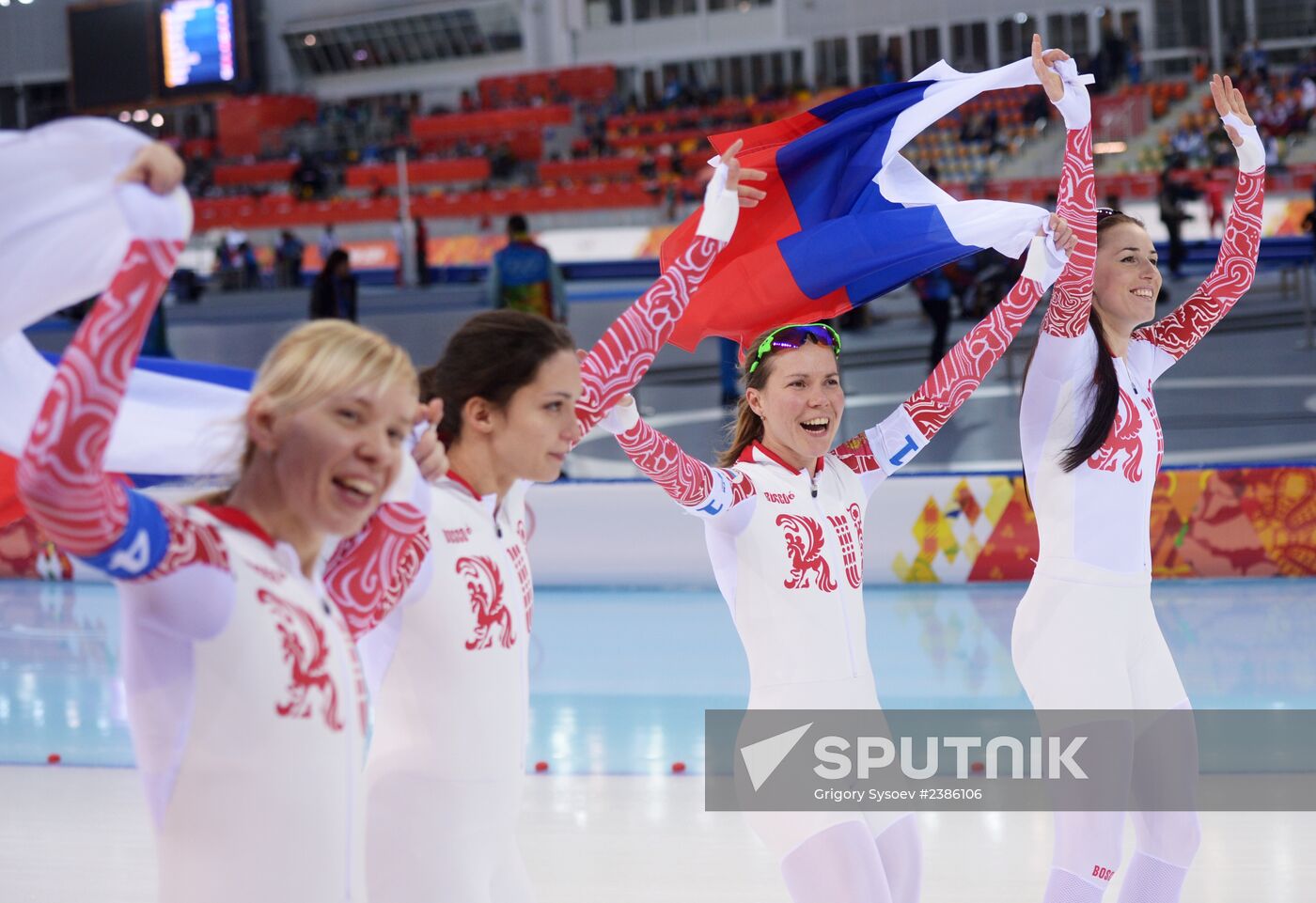 2014 Winter Olympics. Speed skating. Women. Team pursuit. Finals