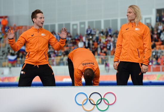 2014 Winter Olympics. Speed skating. Men. Team pursuit. Finals