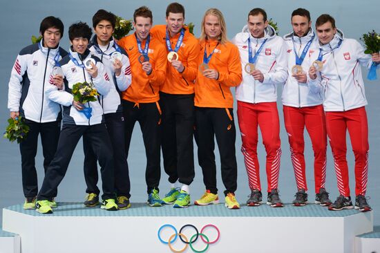 2014 Winter Olympics. Speed skating. Men. Team pursuit. Finals