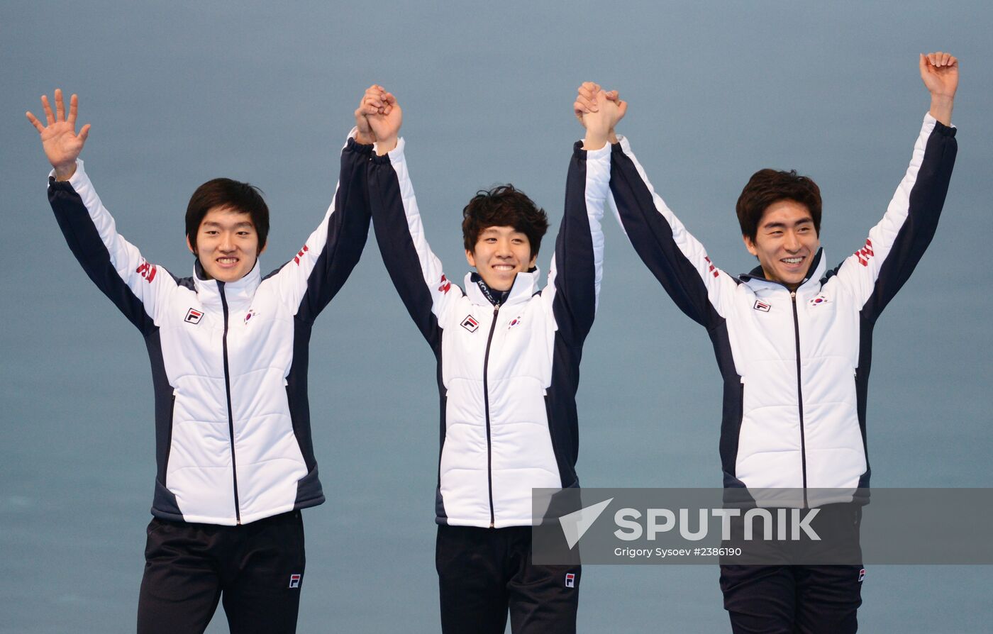 2014 Winter Olympics. Speed skating. Men. Team pursuit. Finals