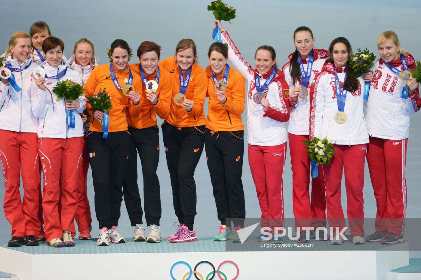 2014 Winter Olympics. Speed skating. Women. Team pursuit. Finals