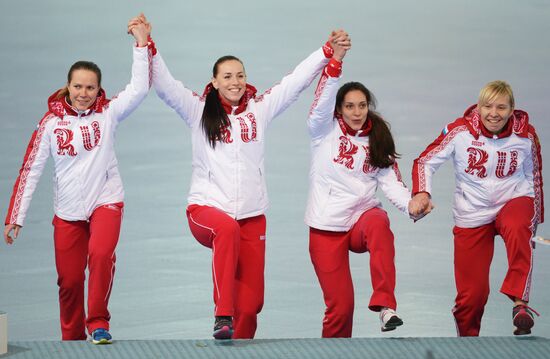 2014 Winter Olympics. Speed skating. Women. Team pursuit. Finals