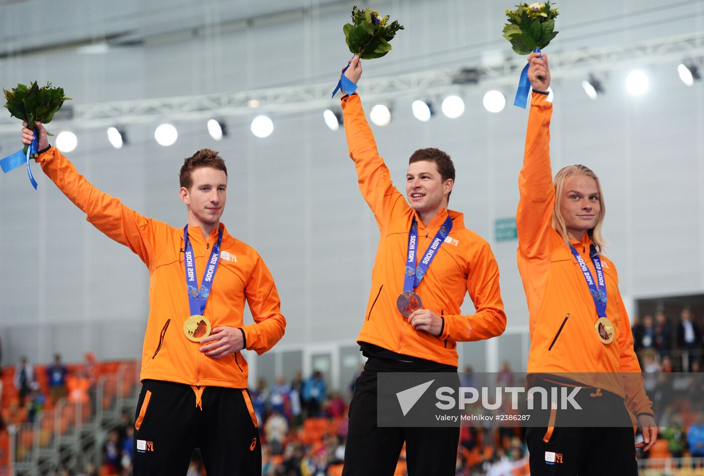 2014 Winter Olympics. Men's speed skating. Team pursuit. Preliminary rounds.