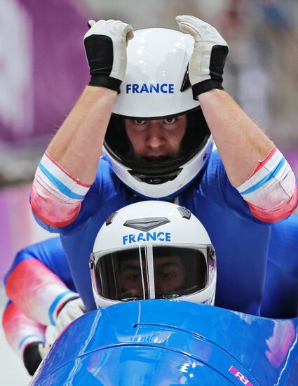 2014 Winter Olympics. Bobsleigh. Four-man. Day One