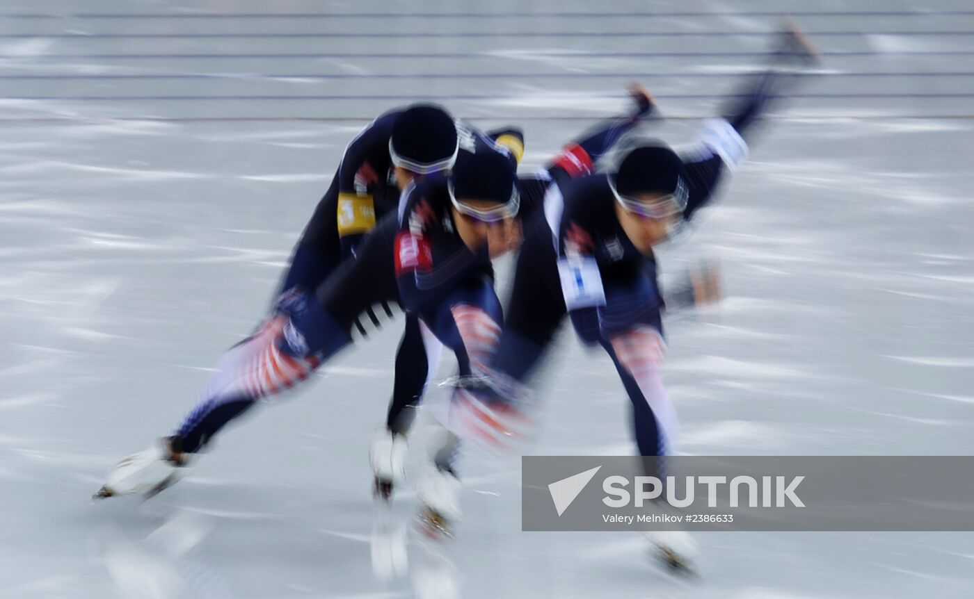 2014 Winter Olympics. Men's speed skating. Team pursuit. Preliminary rounds.