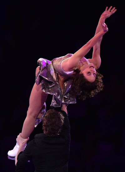 2014 Winter Olympics. Figure skating. Exhibition gala