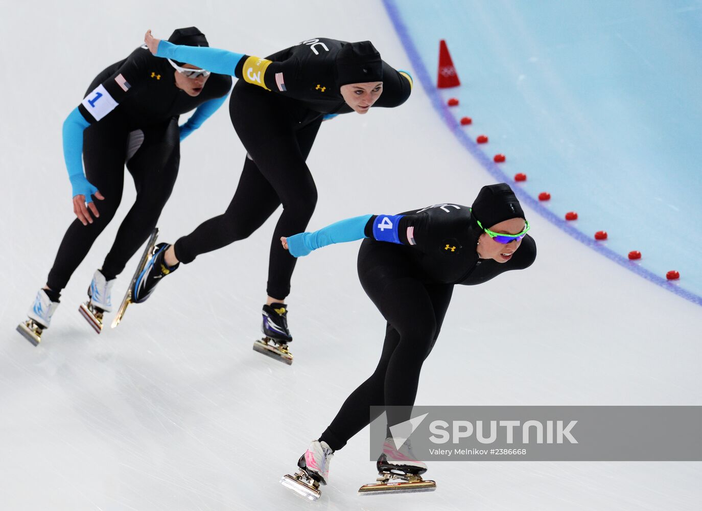 2014 Winter Olympics. Speed skating. Women. Team pursuit. Finals