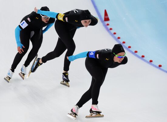 2014 Winter Olympics. Speed skating. Women. Team pursuit. Finals