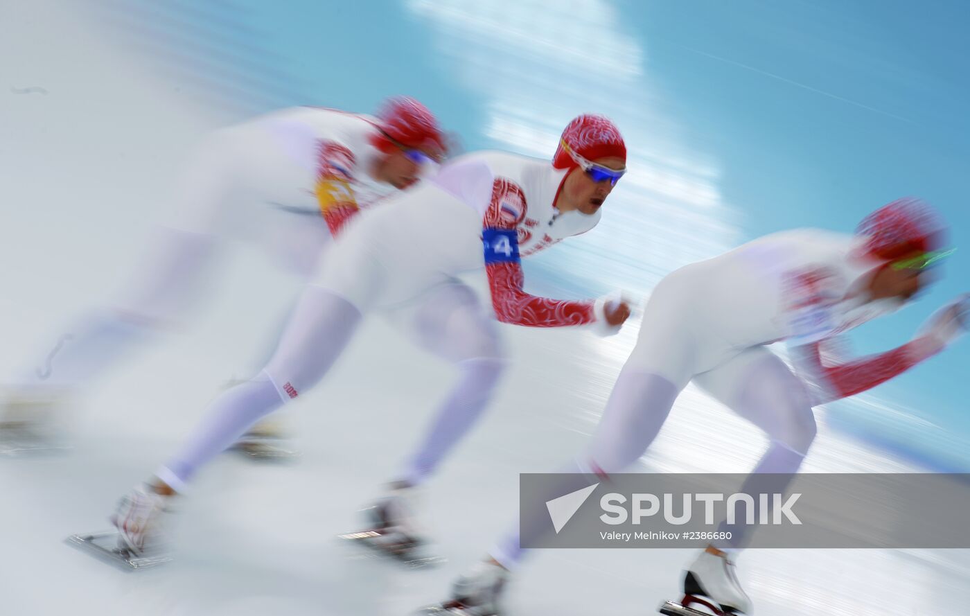 2014 Winter Olympics. Men's speed skating. Team pursuit. Preliminary rounds.