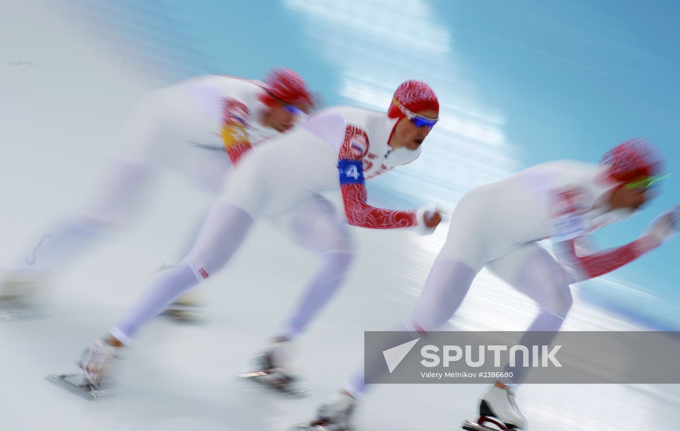 2014 Winter Olympics. Men's speed skating. Team pursuit. Preliminary rounds.