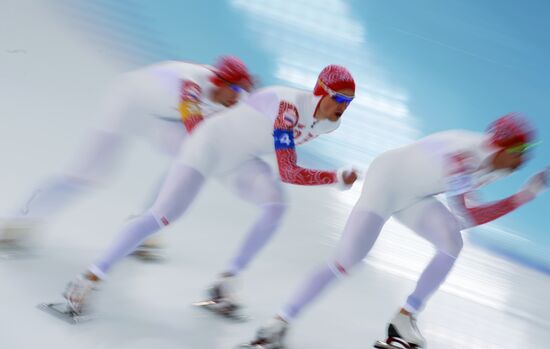 2014 Winter Olympics. Men's speed skating. Team pursuit. Preliminary rounds.