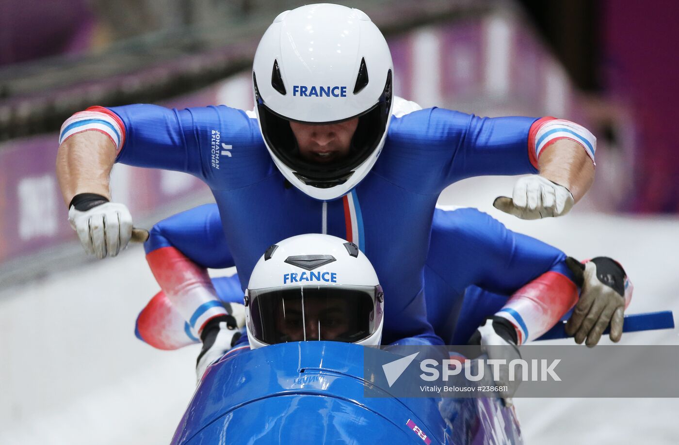 2014 Winter Olympics. Bobsleigh. Four-man. Day One
