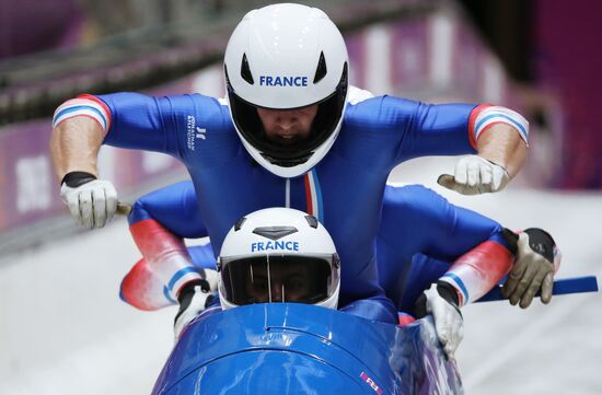 2014 Winter Olympics. Bobsleigh. Four-man. Day One