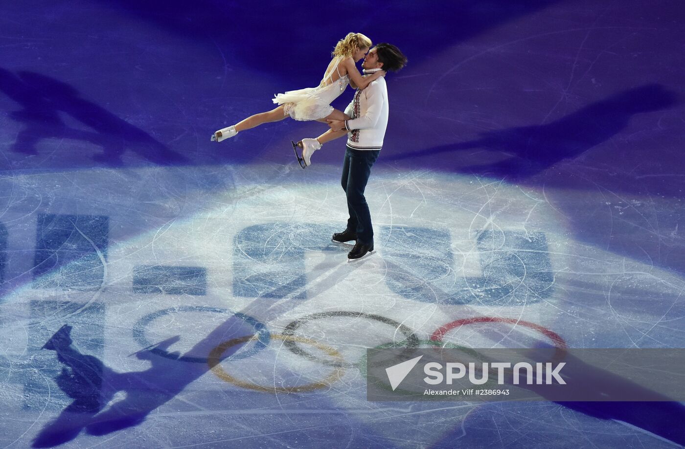 2014 Winter Olympics. Figure skating. Exhibition gala