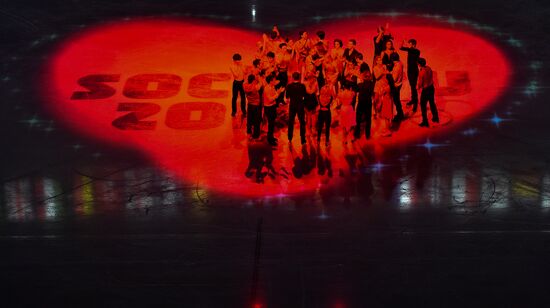 2014 Winter Olympics. Figure skating. Exhibition gala