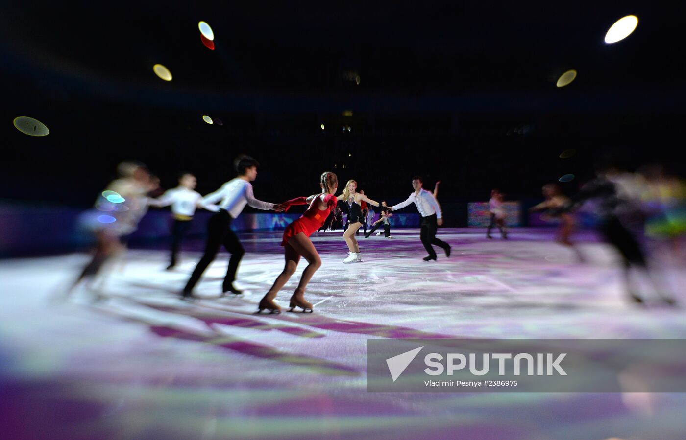 2014 Winter Olympics. Figure skating. Exhibition gala