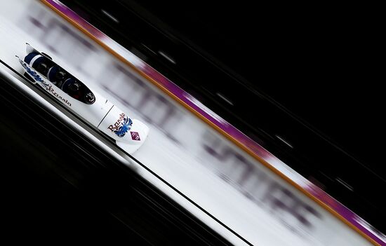 2014 Winter Olympics. Bobsleigh. Four-man. Day One